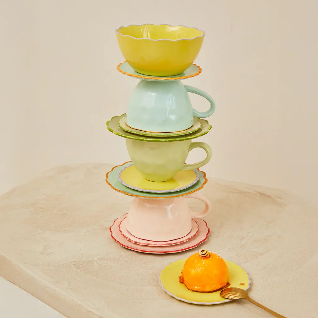 Good Morning Cup Cappuccino/Tea sculpted Pale green